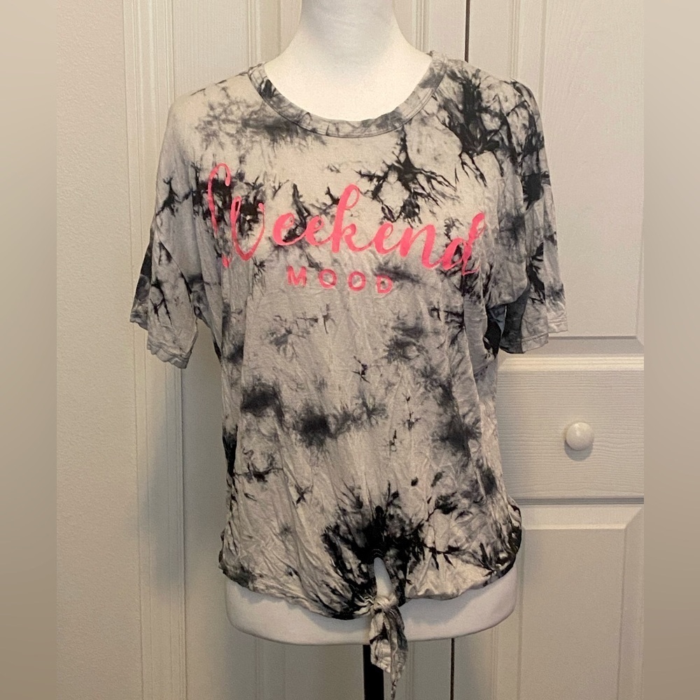 Caution to the Wind Tie Dye Black Pink Weekend Mood Graphic Shirt Top Medium